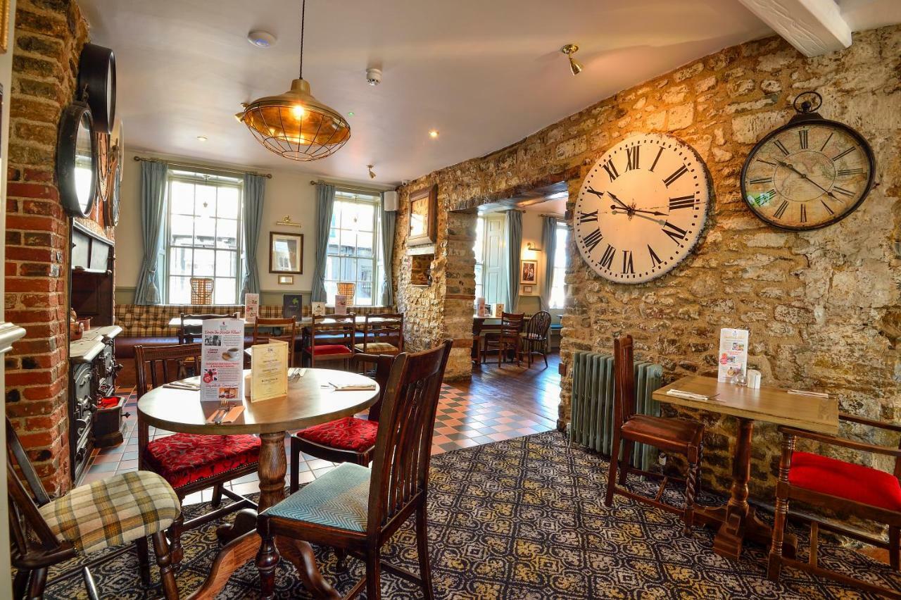 The George Hotel Axminster Extérieur photo