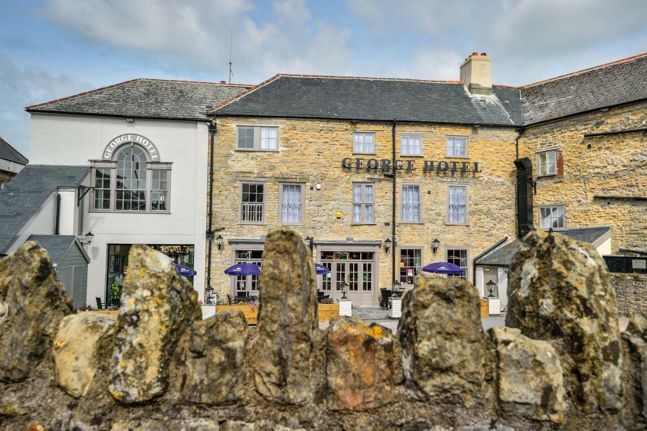 The George Hotel Axminster Extérieur photo